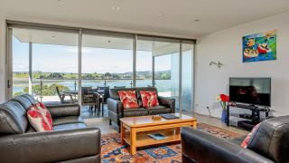 Ohope Beach Resort Penthouse Apartment Open Plan Living Area